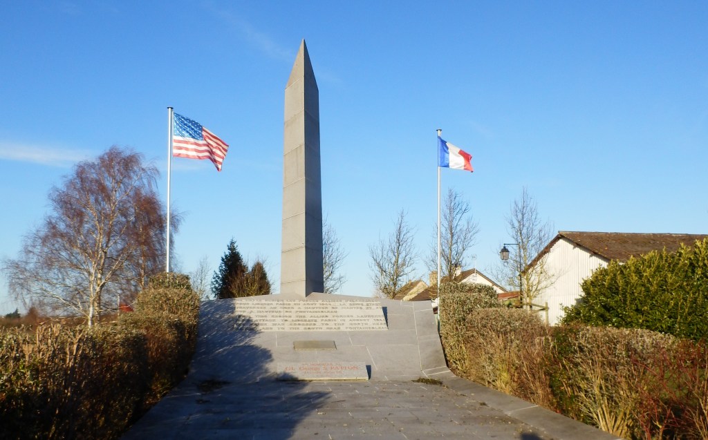La flamme de la Liberté et &laquo;&nbsp;l&rsquo;opération Mirror&nbsp;&raquo; à Auneau-Bleury-Saint-Symphorien